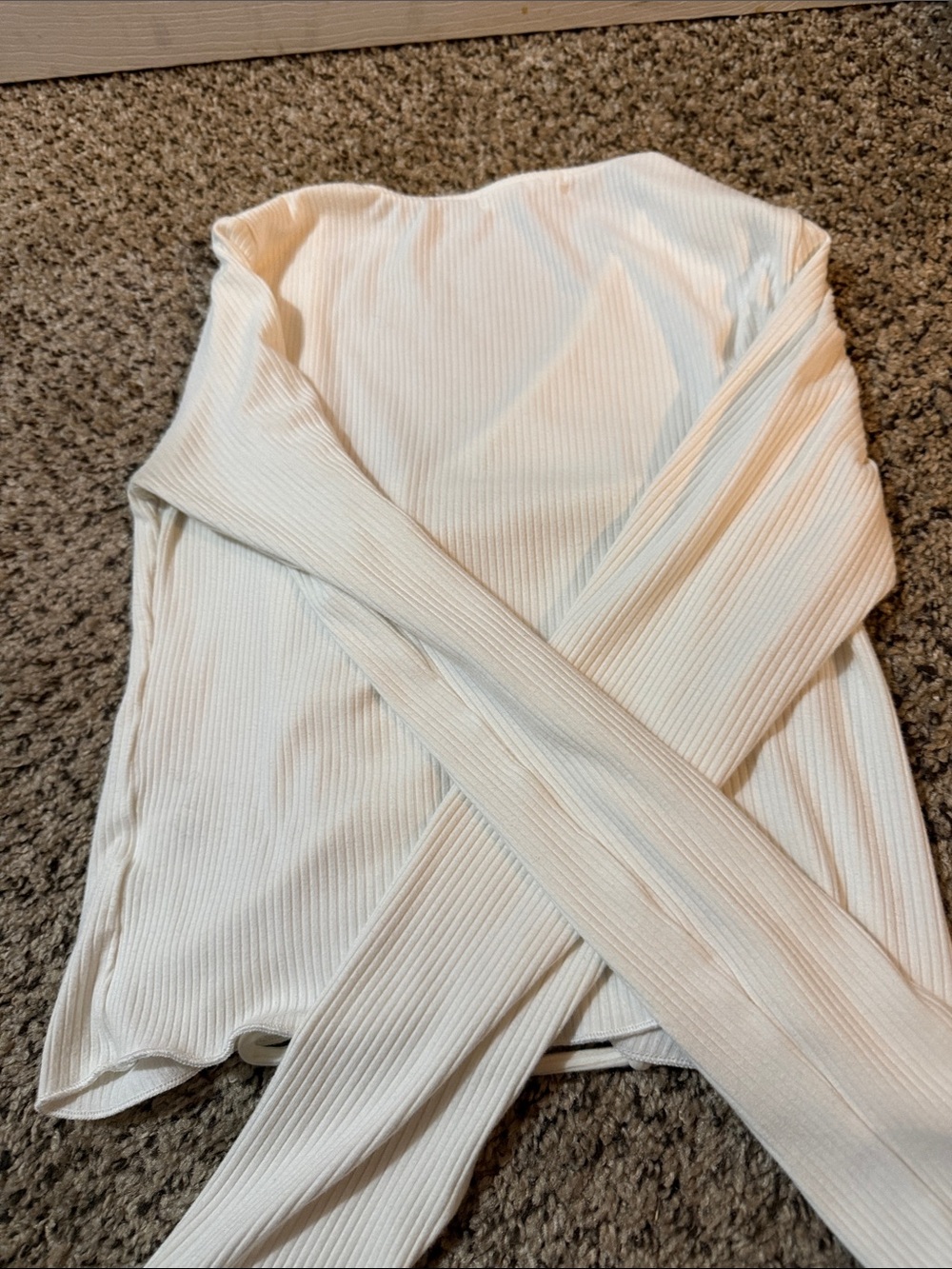 Altered State White Ribbed Ruched Drawstring Long Sleeve Top S - Picture 3 of 3